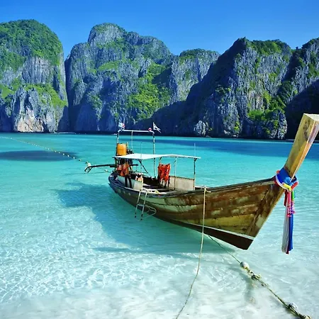 เบา ป่าตอง Bao Phuket Pathong Beach Patong Exterior photo